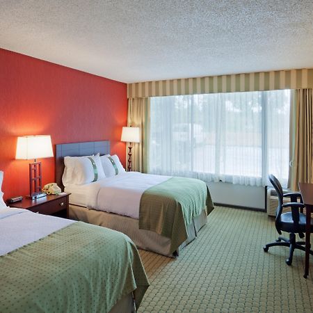 Holiday Inn Nashua, An Ihg Hotel Стая снимка